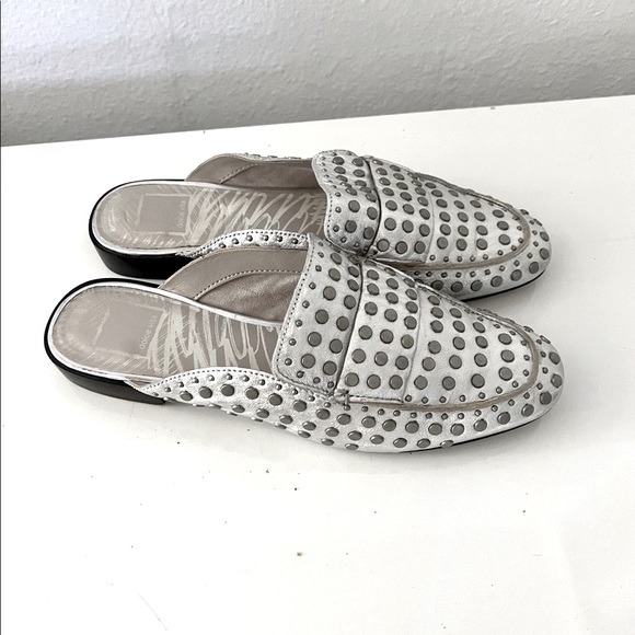 DOLCE VITA Silver, Studded Leather MULES SHOES - 8-1/2 - Picture 3 of 7